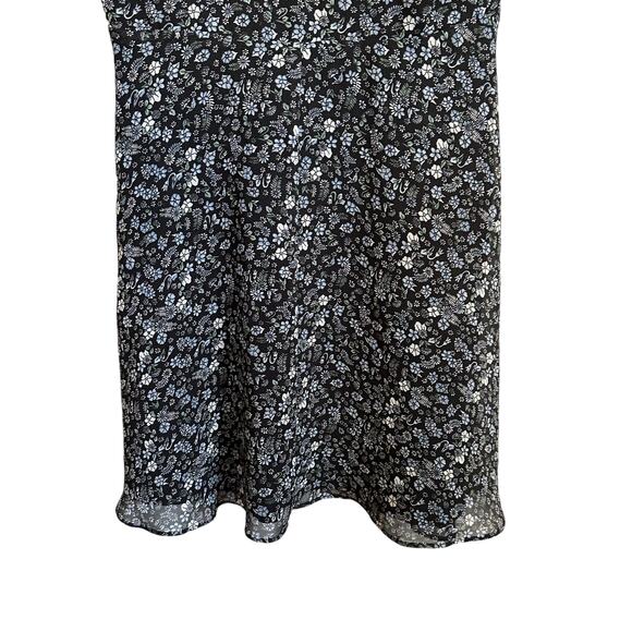 BCBGeneration Floral Printed Ruffle Short Sleeve Fit and Flare Mini Dress Size 6 - Picture 8 of 10